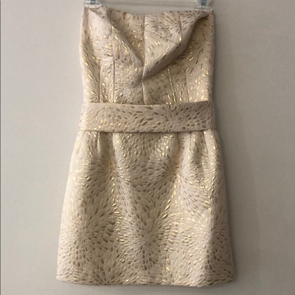 Chic dress - Picture 3 of 4